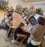 Kunstituba lastele. Žanrimaali teemaks on "Sini-must-valge" Juhib Elena Howarth 