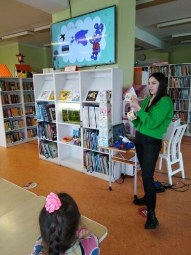 “Jänku-Jussi lood”: lõbus raamatukogutund emakeelepäevaks